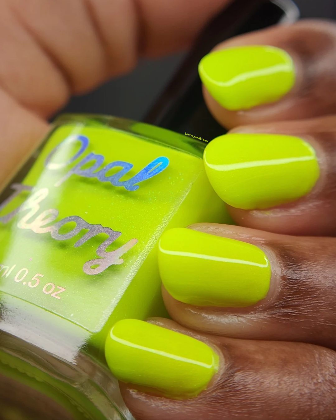 Yellow. No, Green. No, Yellow.