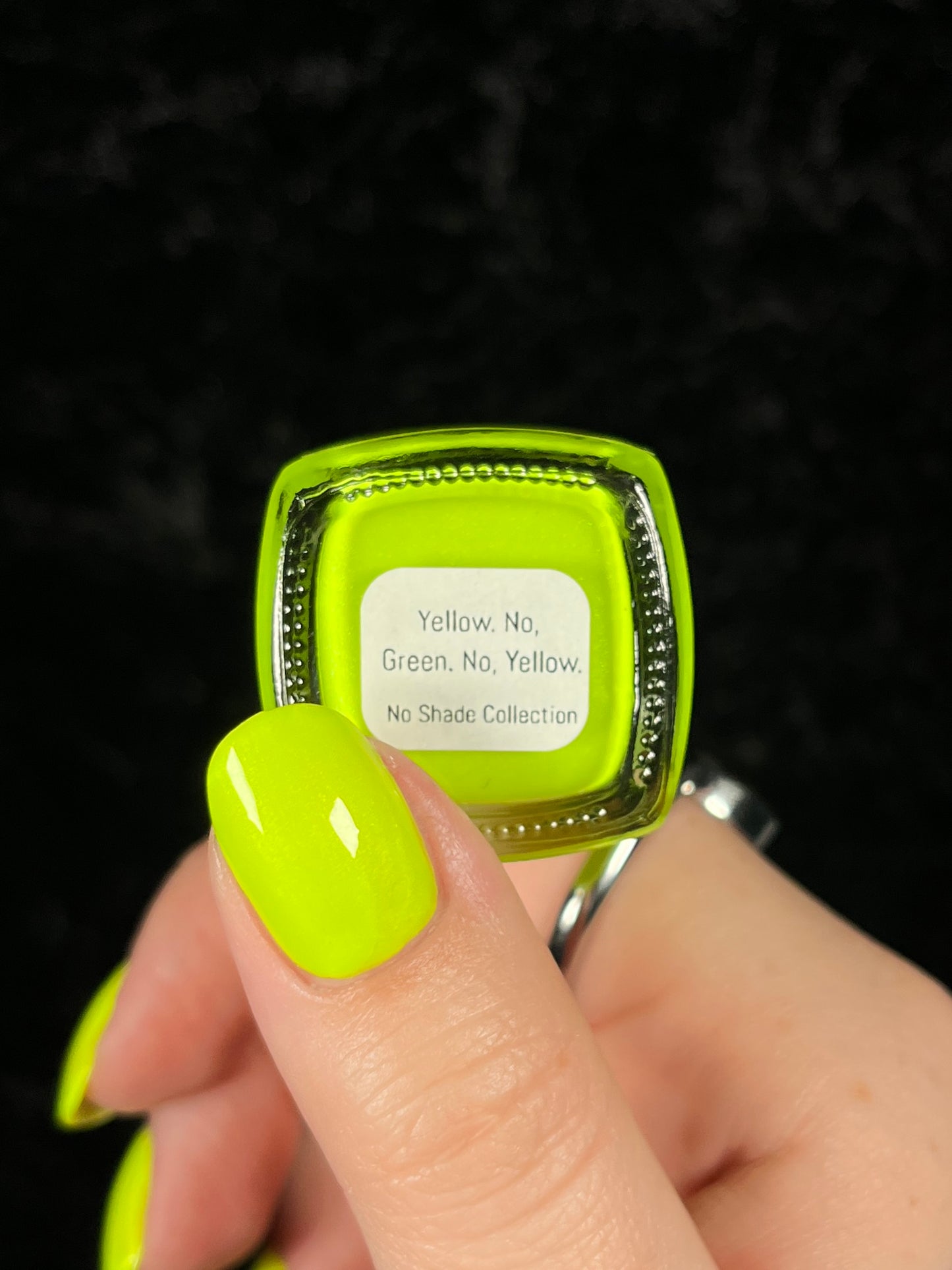 Yellow. No, Green. No, Yellow.