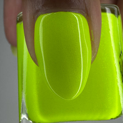 Yellow. No, Green. No, Yellow.
